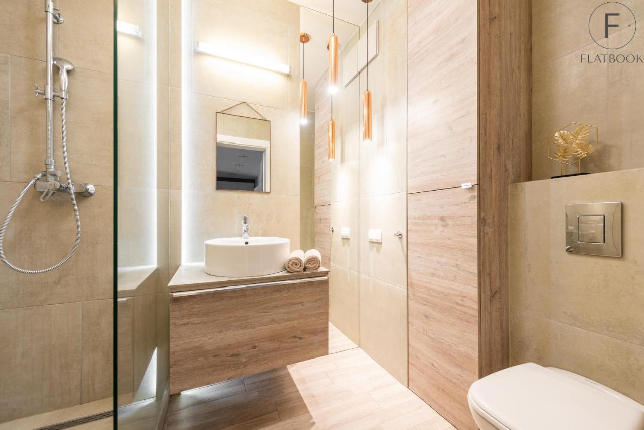 Flatbook - City Center Spa Apartments Motlawa กดัญสก์ ภายนอก รูปภาพ
